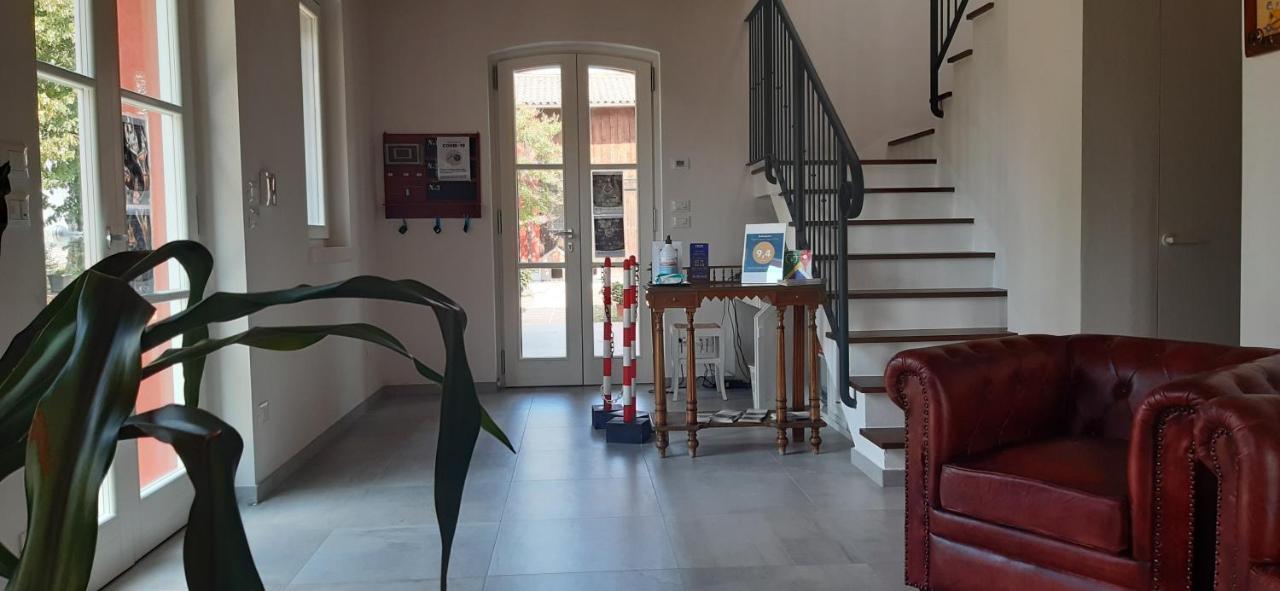 Santa Maria Di Lorgana Bed & Breakfast Minerbio Exterior photo
