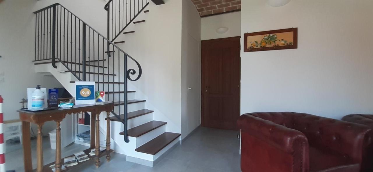 Santa Maria Di Lorgana Bed & Breakfast Minerbio Exterior photo